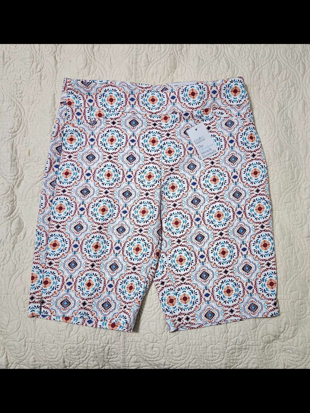 Kohl's White Bermuda Shorts with Blue & Coral Medallion Print - Picture 1 of 4